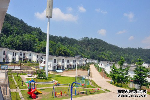 省农发会调研组在巴中开展“深化农村改革助力脱贫攻坚”调研
