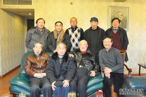 纪念刘昌杰同志逝世一周年座谈会召开