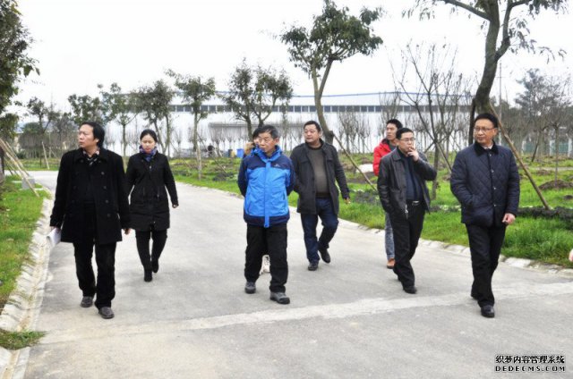 发展现代农业   促进农民增收