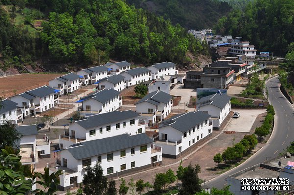 旺苍县：创新机制  示范引领 建设宜居宜业幸福美丽新村